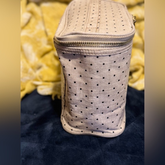 Kate Spade FabFitFun out to Lunch Insulated Polka Deco Dot Tote (Beige) EUC - Picture 4 of 8